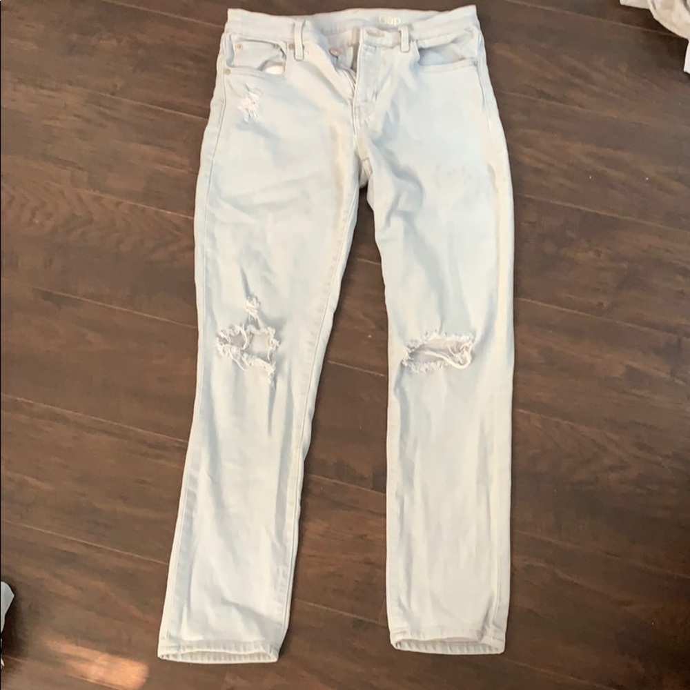 light wash jeans
